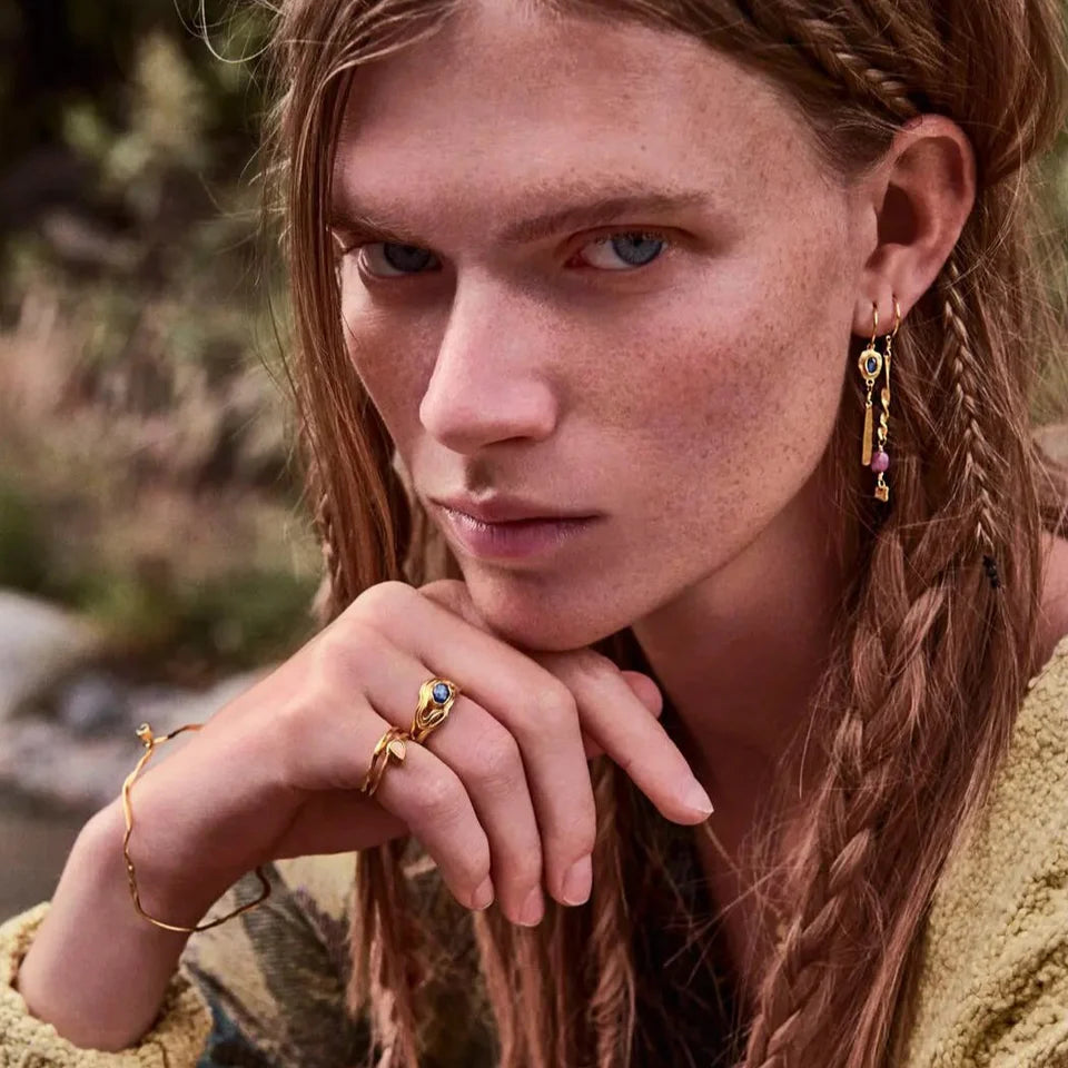 Cille Ring sølv forgyldt – fra Maanesten | Dirks Jewellery