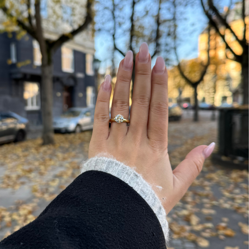 Forlovelsesring-hebe-1.5carat – smykker fra Dirks Jewellery