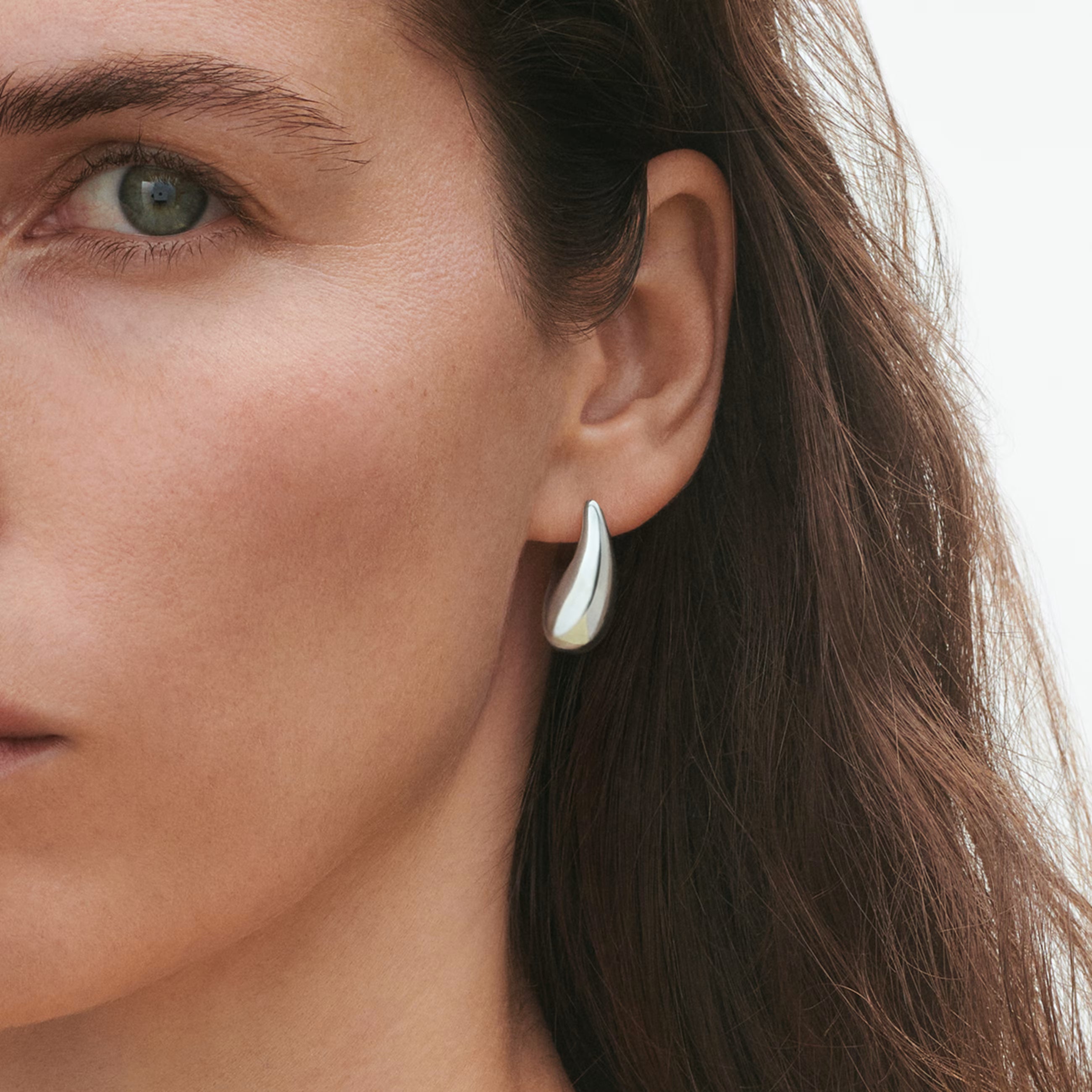 Reflect Small Earring, sølv – fra Georg Jensen | Dirks Jewellery