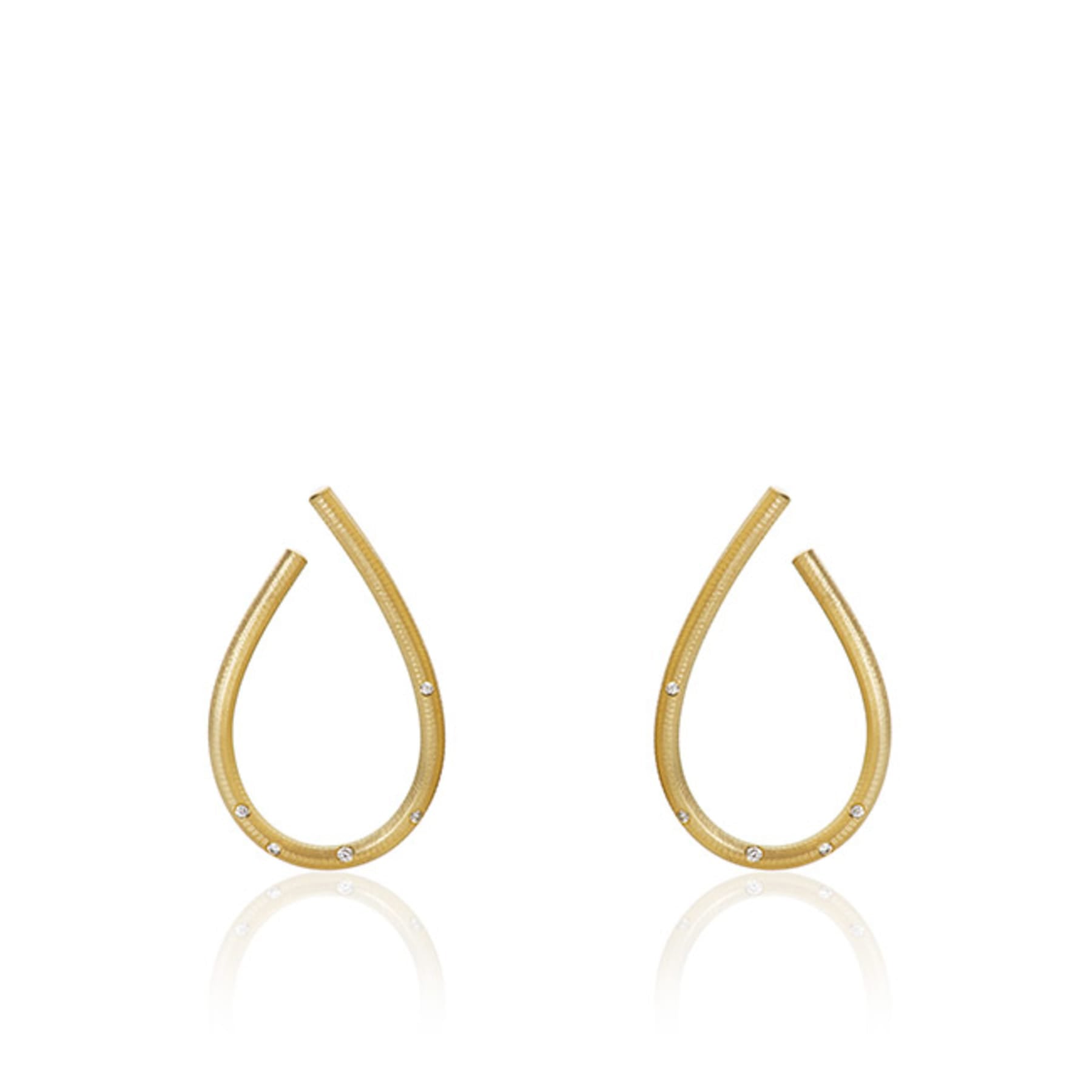 Kharisma Diamond Øreringe, 18K guld mellem – Hoop Earrings fra Dulong | Dirks Jewellery