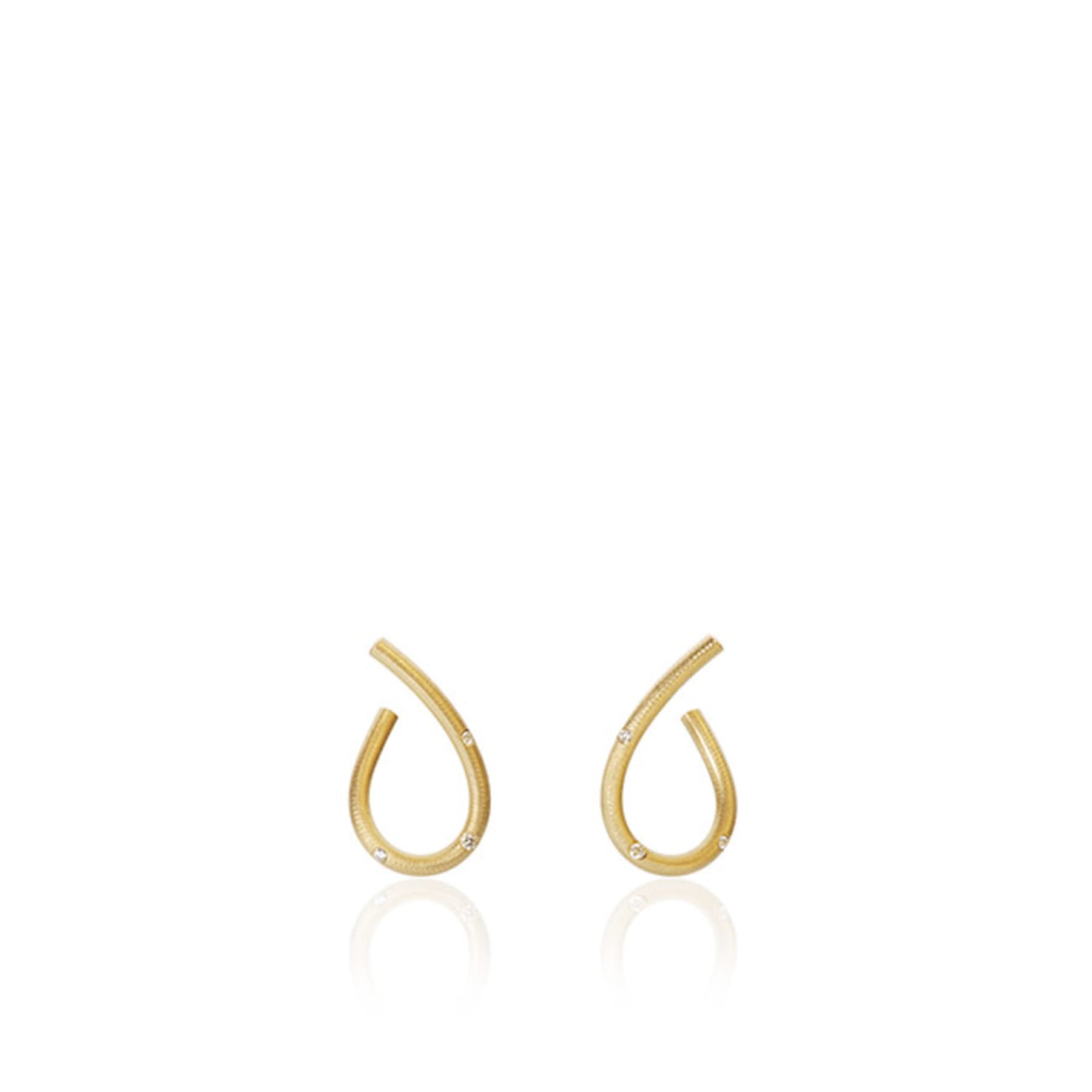 Kharisma Diamond Øreringe, 18K guld – Hoop Earrings fra Dulong | Dirks Jewellery