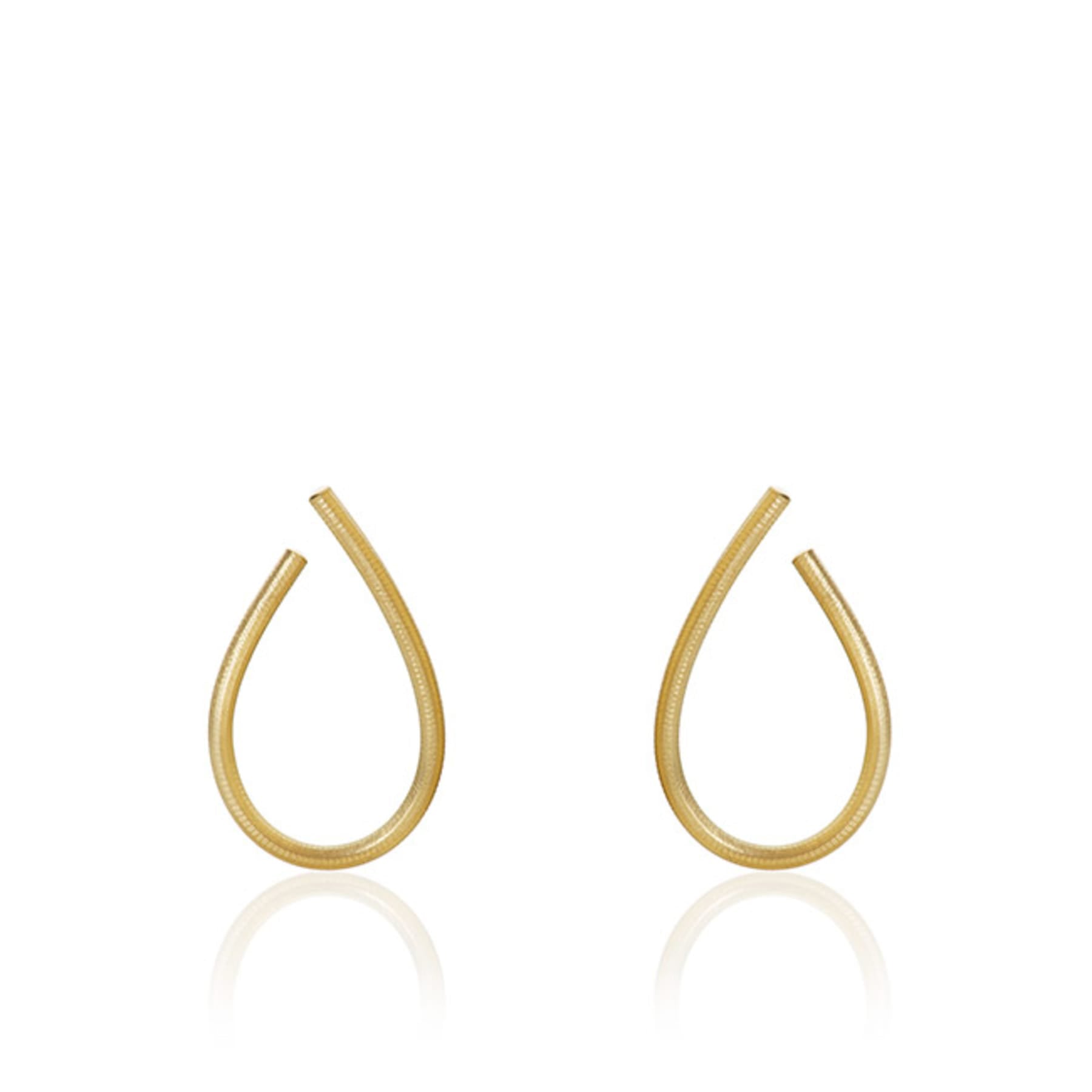 Kharisma, ørestikker mellem, 18K guld