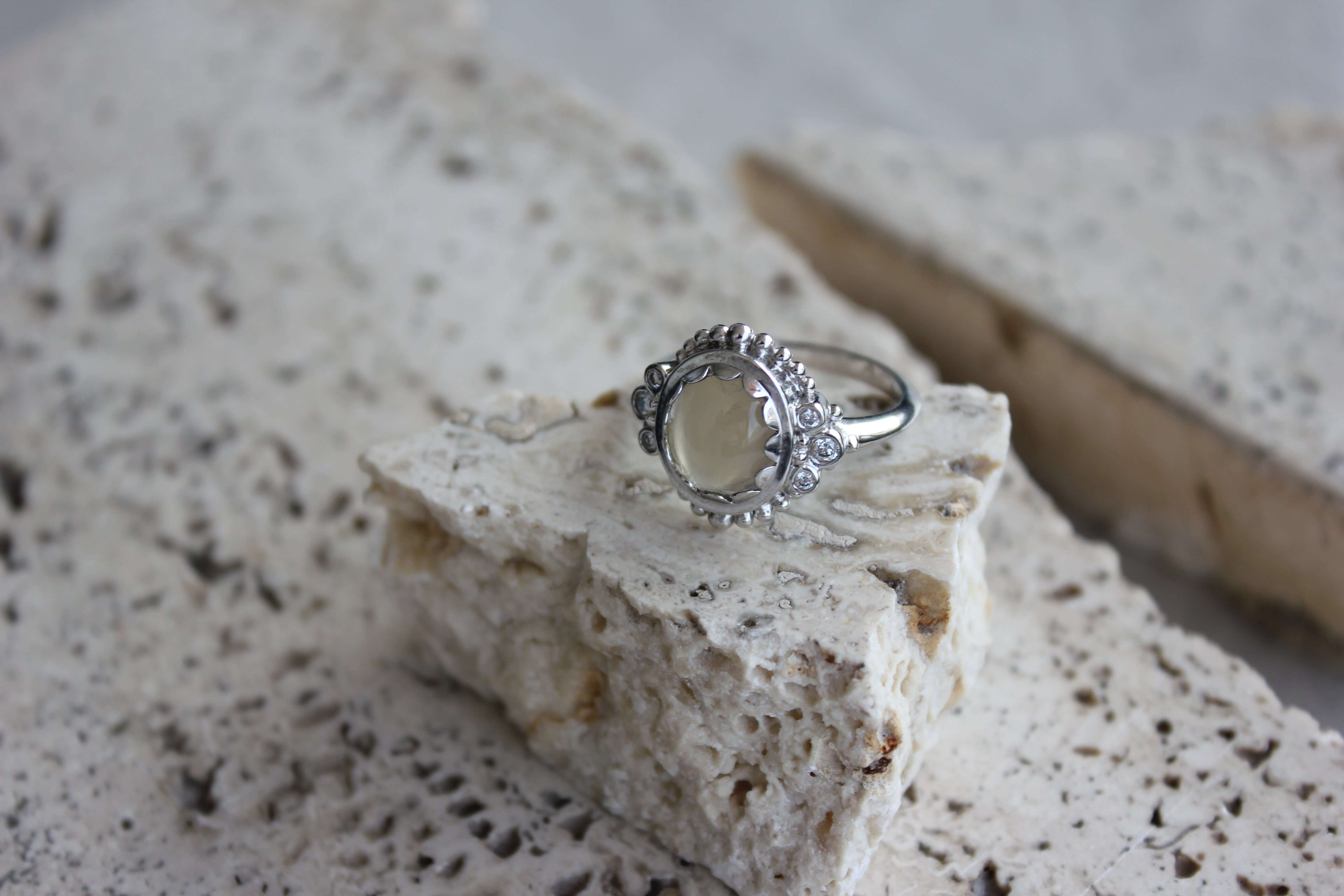 Mirror Ring 14K Hvidguld – Ægte håndværk fra Dirks Jewellery