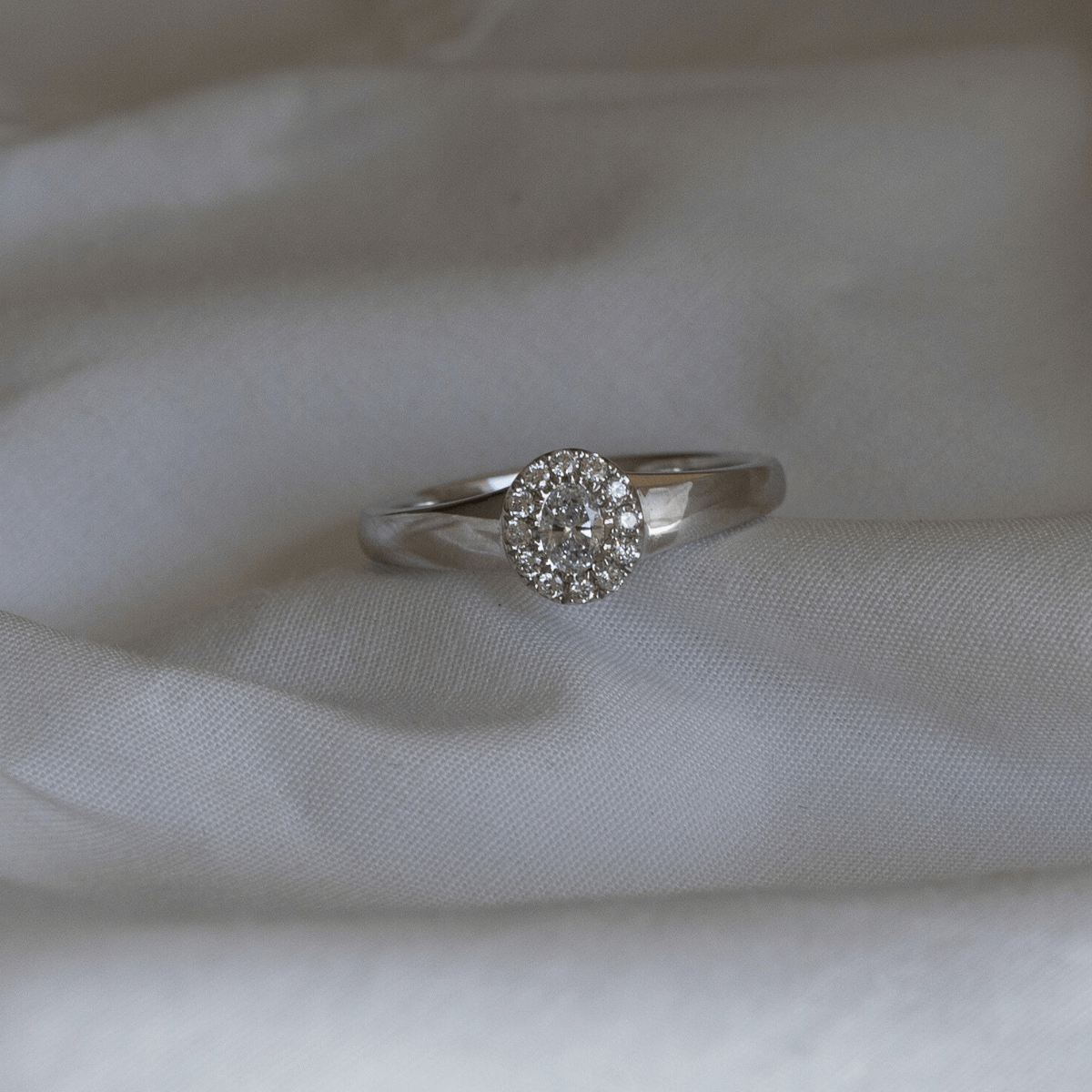 Ouverture Ring 18K Hvidguld – Ægte håndværk fra Dirks Jewellery