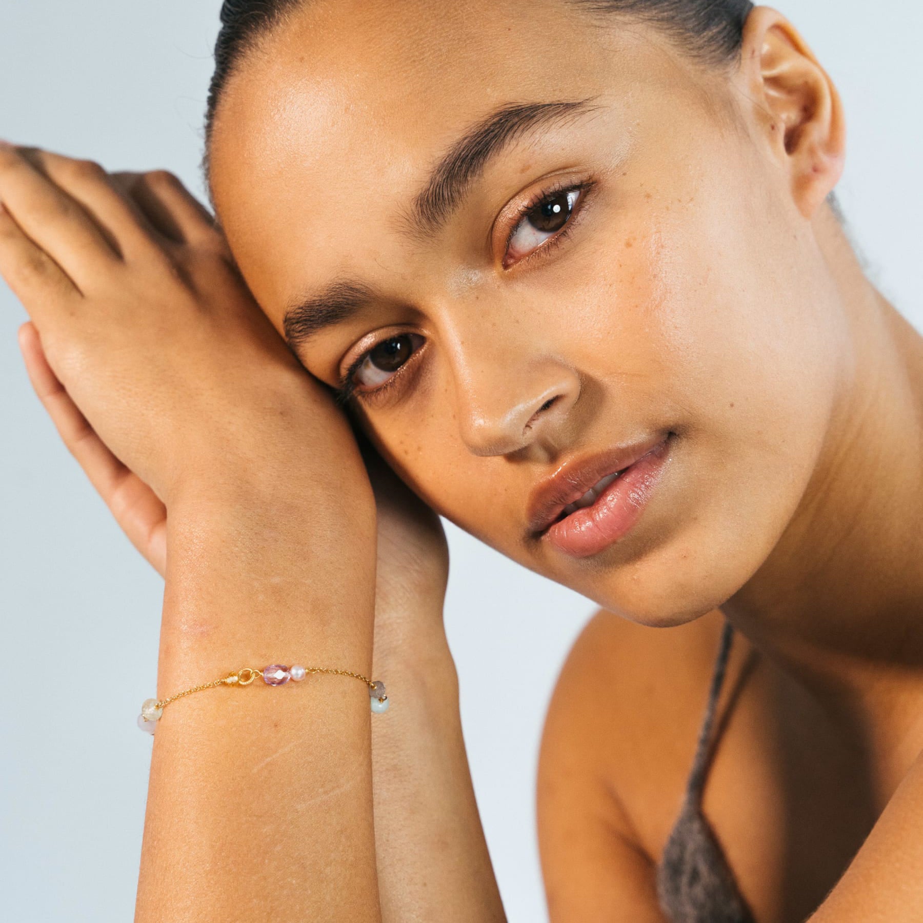 Piccolo Northern Light Armbånd, 18K guld – fra Dulong | Dirks Jewellery
