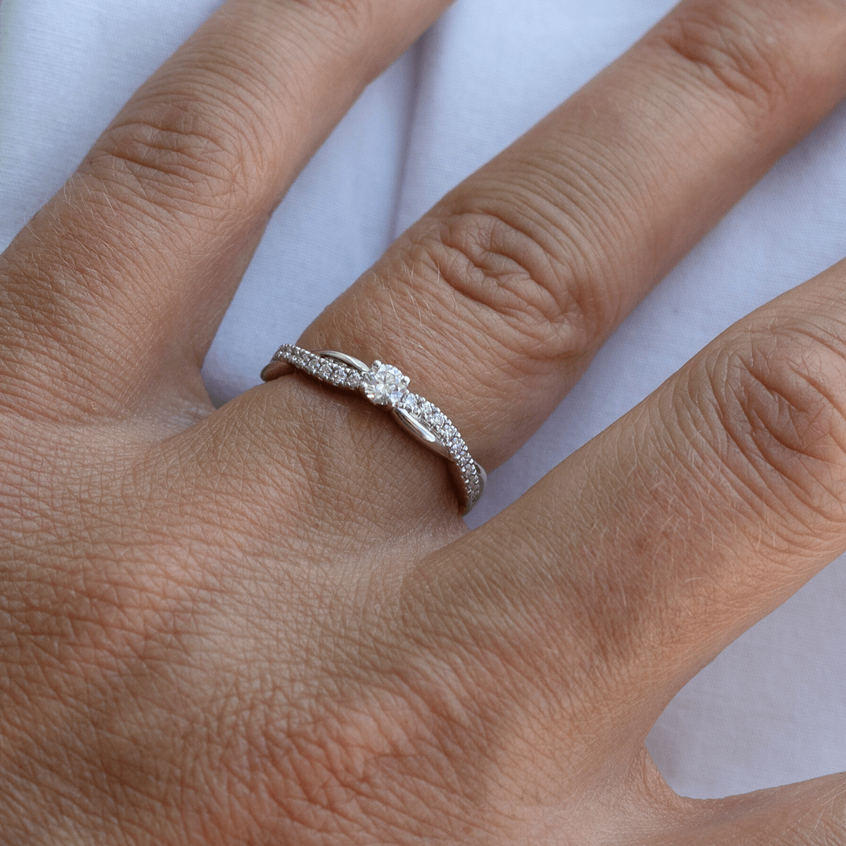 Pollux Ring 14K White Gold – Ægte håndværk fra Dirks Jewellery