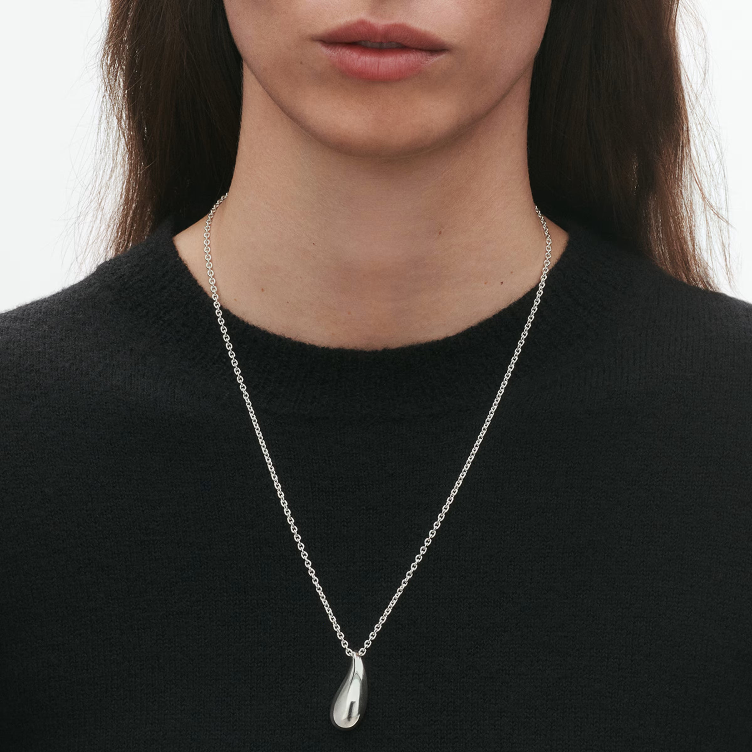 Reflect Medium Vedhæng sølv – fra Georg Jensen | Dirks Jewellery