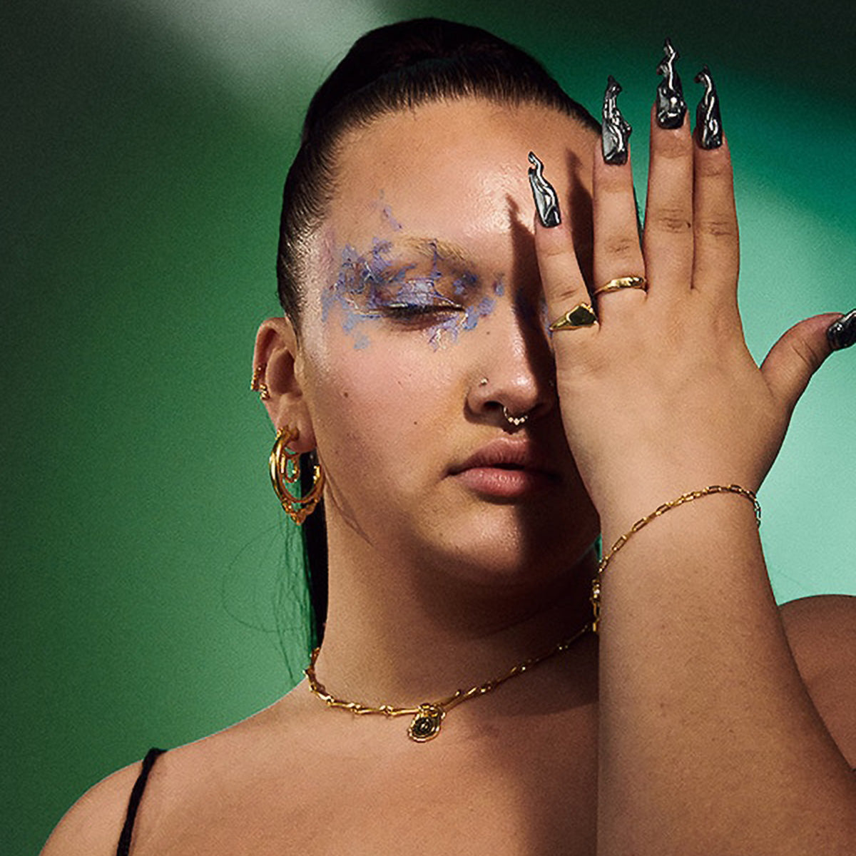 Silken Ring Forgyldt Sølv – fra Maria Black | Dirks Jewellery