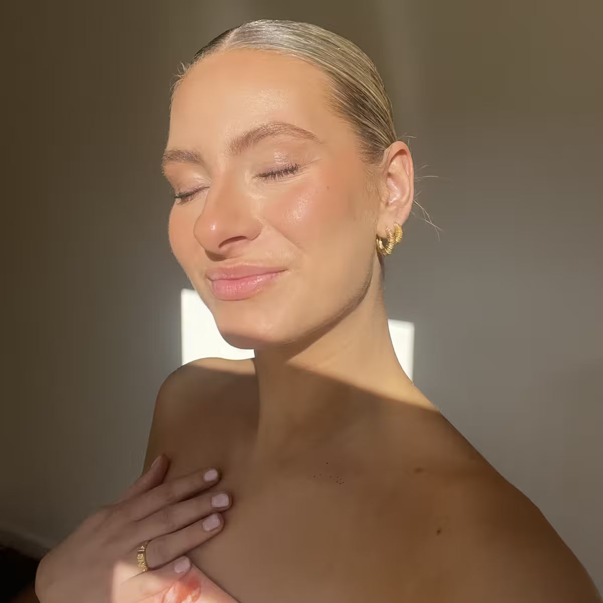 Seashell Secrets Øreringe Forgyldt Sølv 15mm