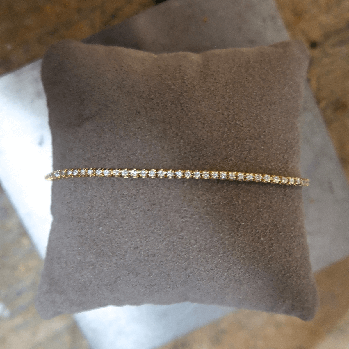 Tennisarmbånd 18K Guld – Ægte håndværk fra Dirks Jewellery