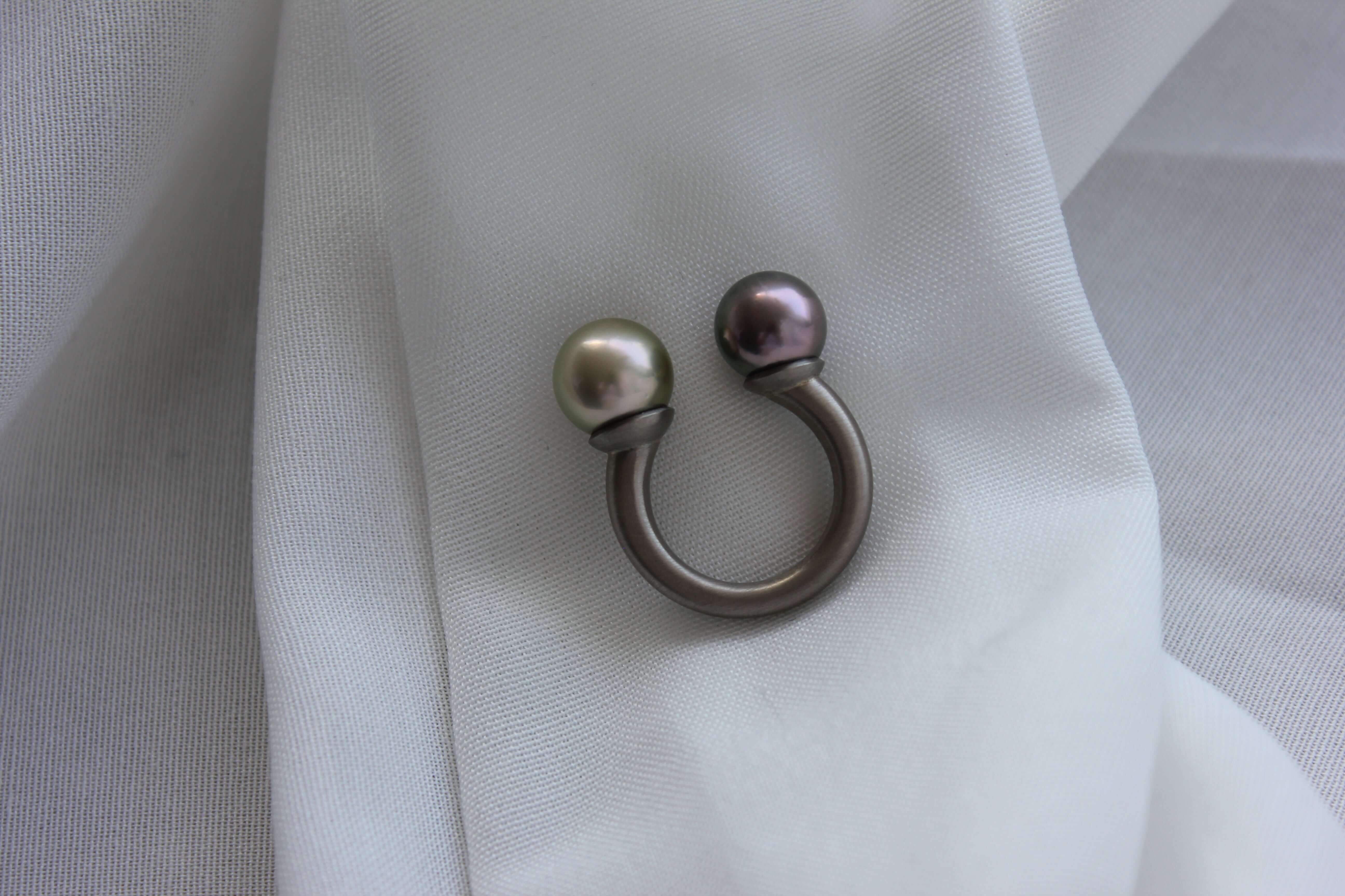 Bubble Gum Ring 14K Hvidguld – Ægte håndværk fra Dirks Jewellery