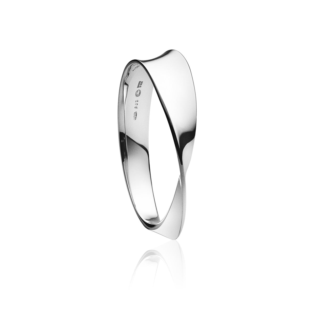 Moebius armring sølv – fra Georg Jensen | Dirks Jewellery