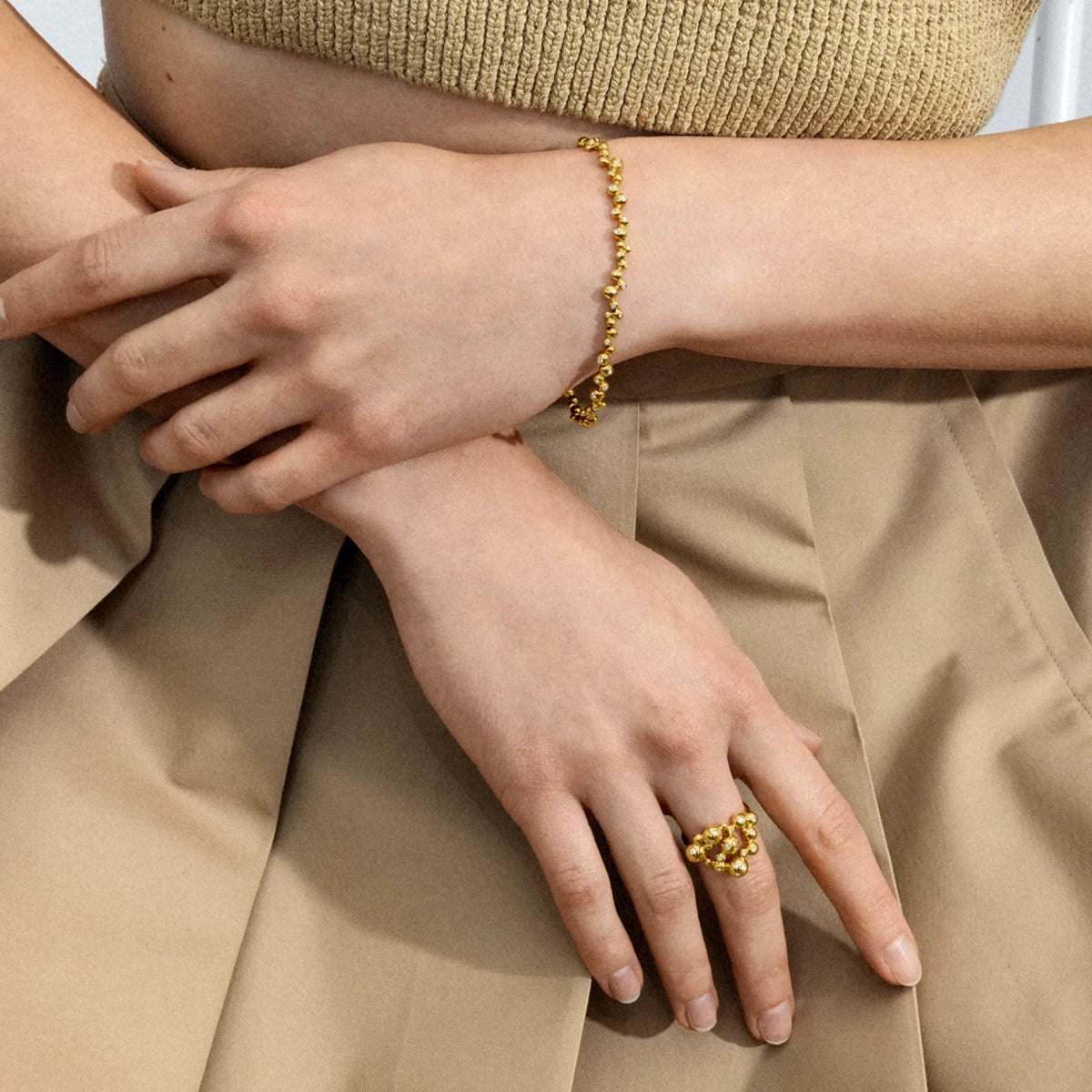 Grape Cluster ring 18k guld – fra Georg Jensen | Dirks Jewellery