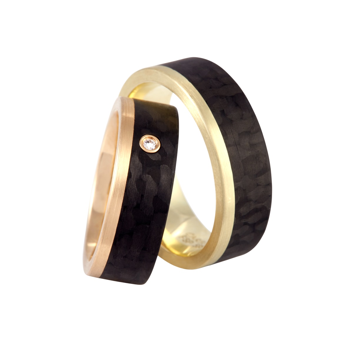 Vielsesring, 14K abrikos m. carbo – fra Dirks Jewellery | Dirks Jewellery