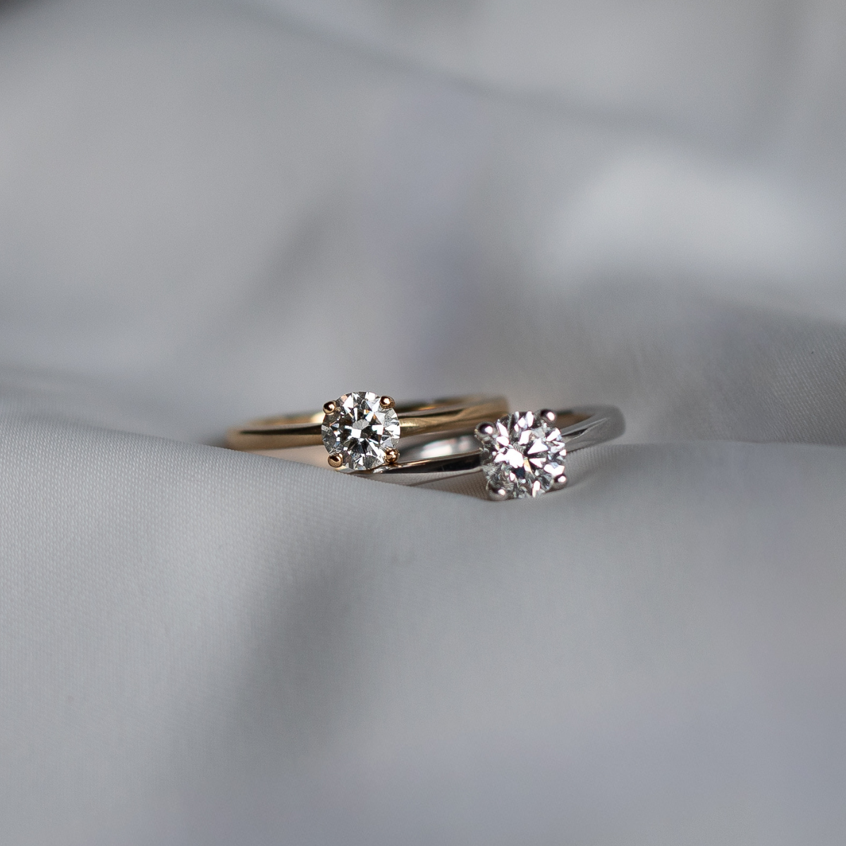 Heart solitaire ring 18K guld