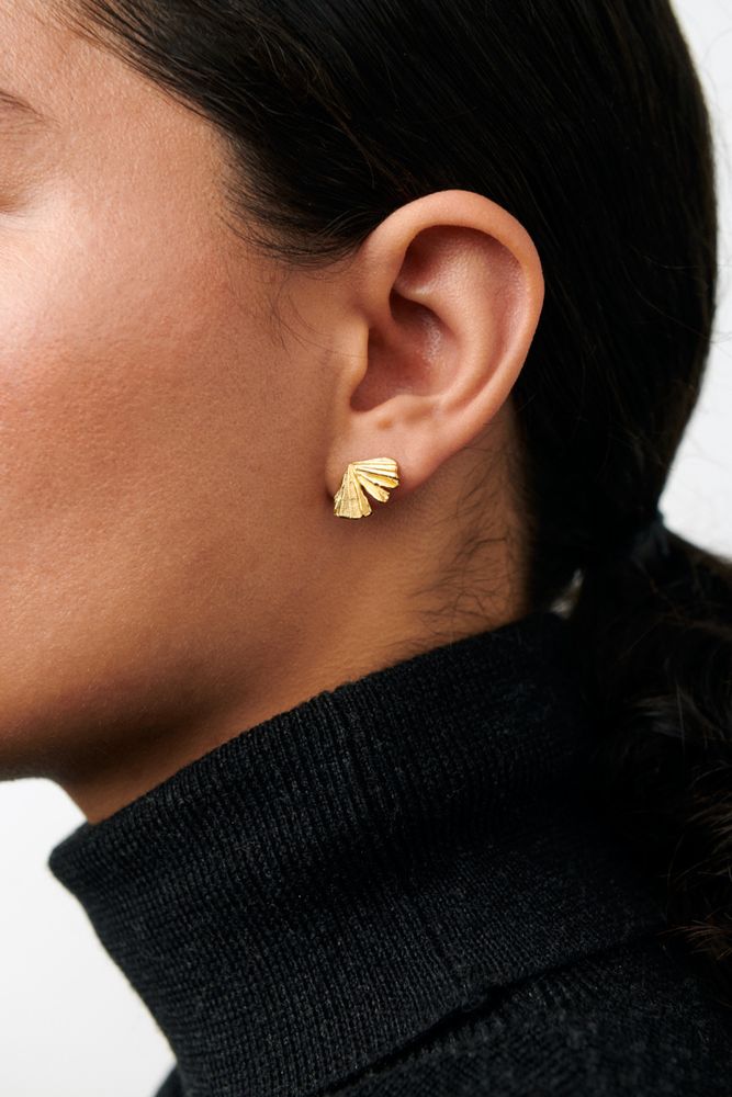 Autumn Leaf Earsticks – fra Pernille Corydon | Dirks Jewellery