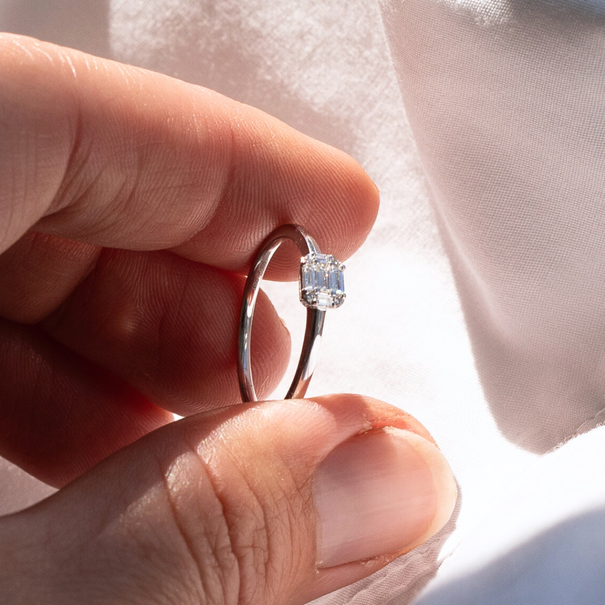 Minerva Ring 14K Hvidguld – fra Dirks Jewellery | Dirks Jewellery