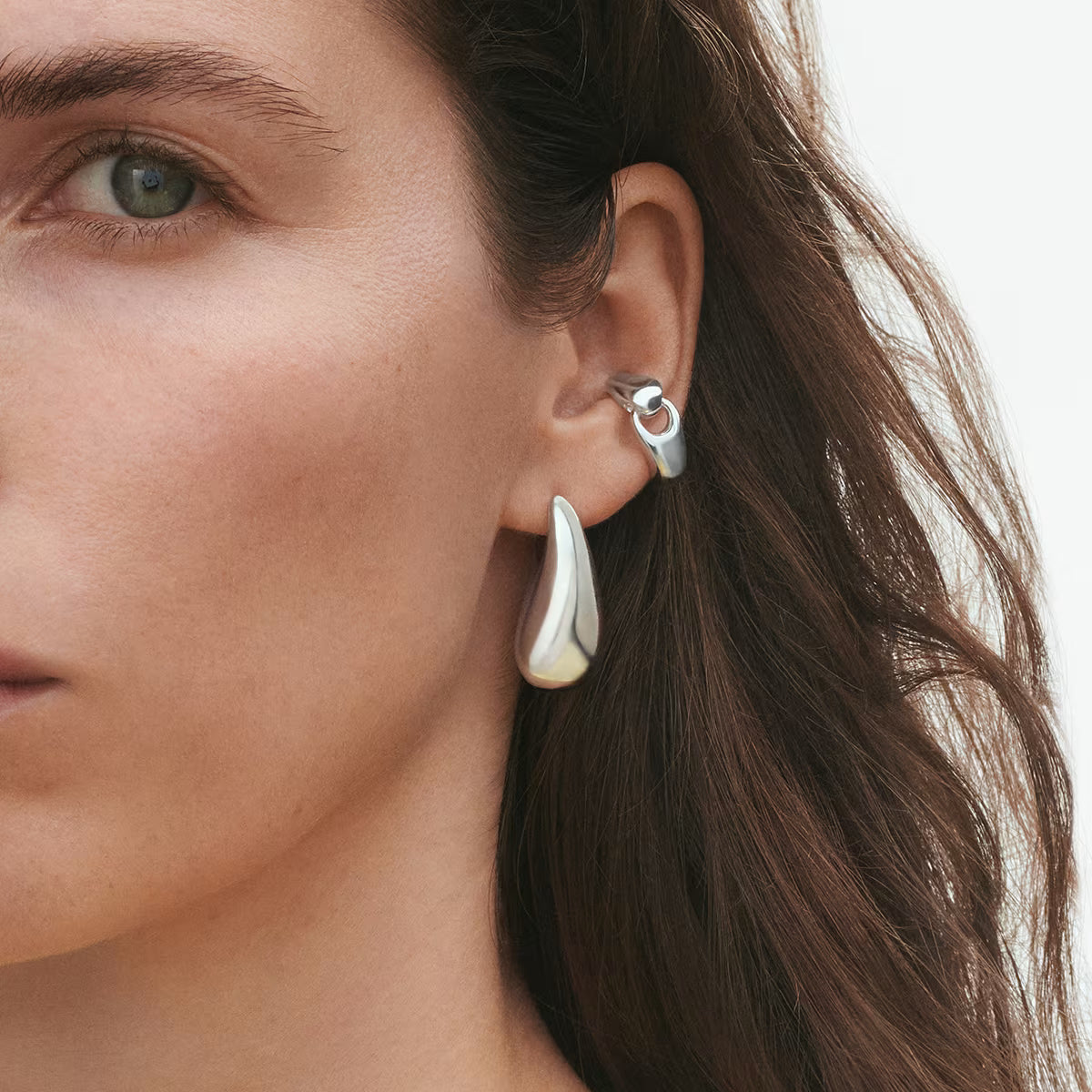 Refelct Big Earring, sølv – fra Georg Jensen | Dirks Jewellery