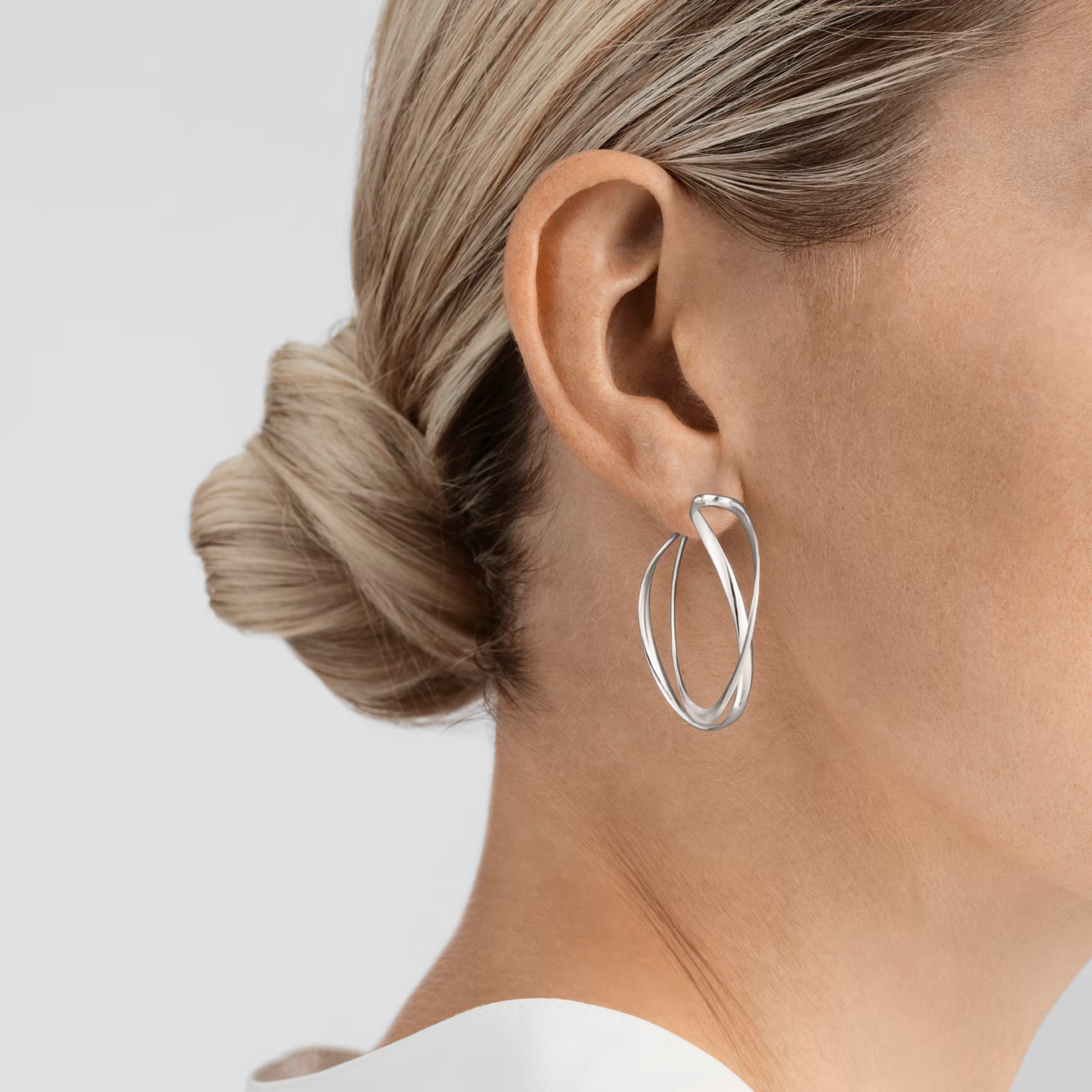 Infinity, sølvørestikker, stor – fra Georg Jensen | Dirks Jewellery